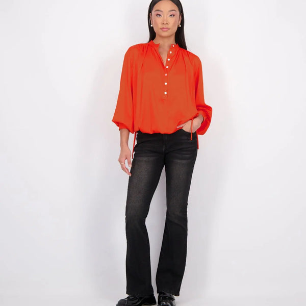 BLUSA DE CETIM LOSE FIT