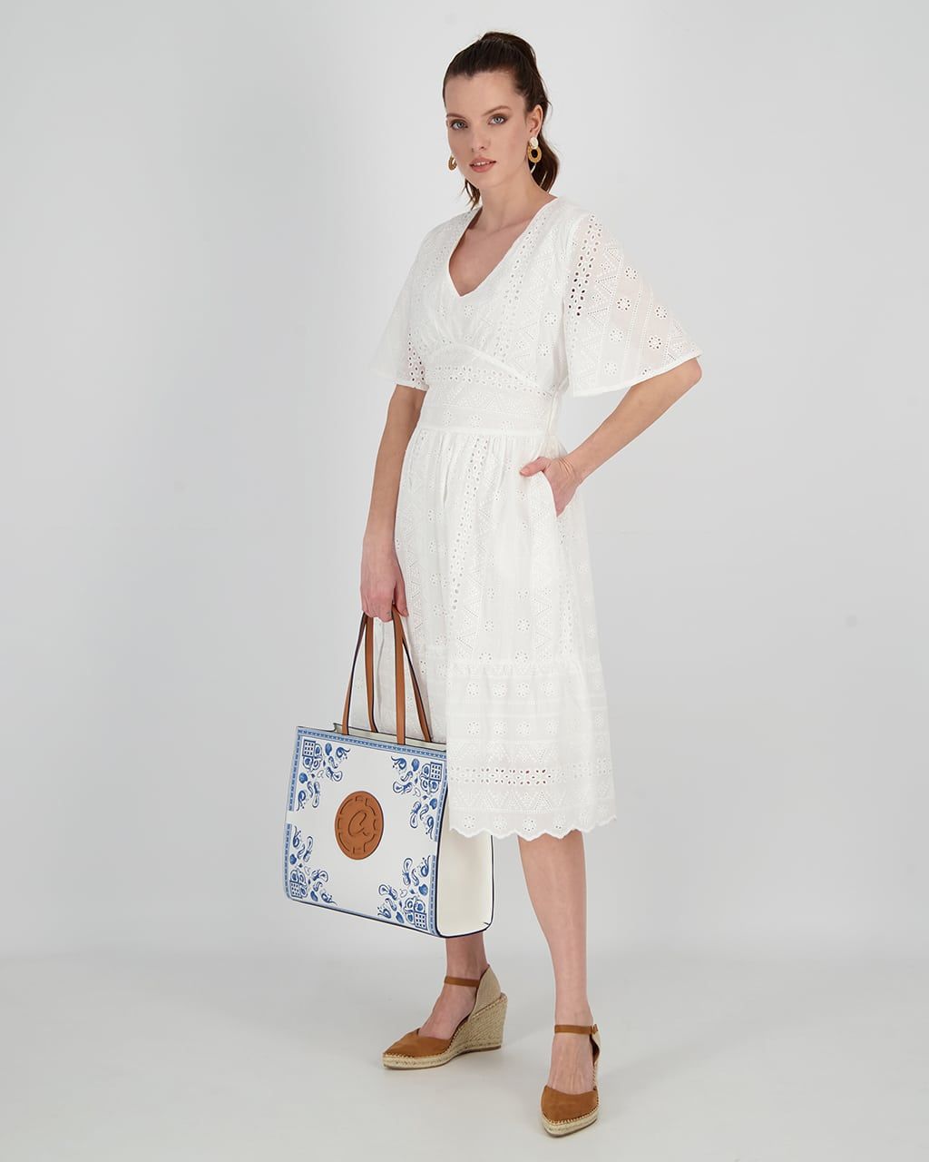 BRODERIE V NECK DRESS