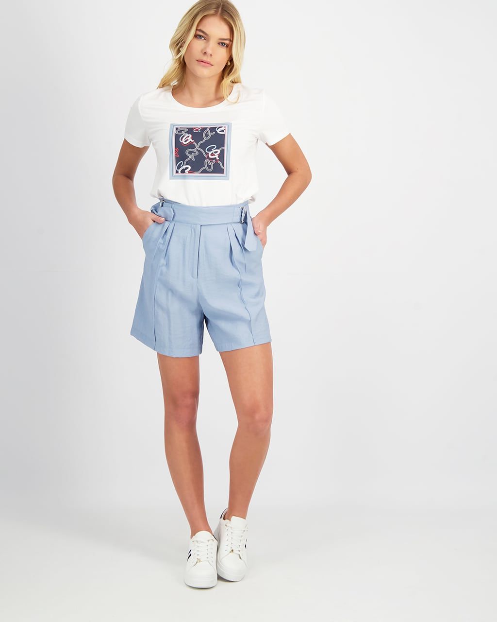 PLEAT DETAIL WIDE SHORTS